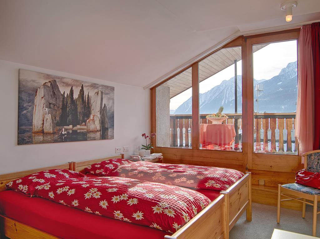 Poschiavo Suisse Hotel & Traditional Fondue Stube Dış mekan fotoğraf