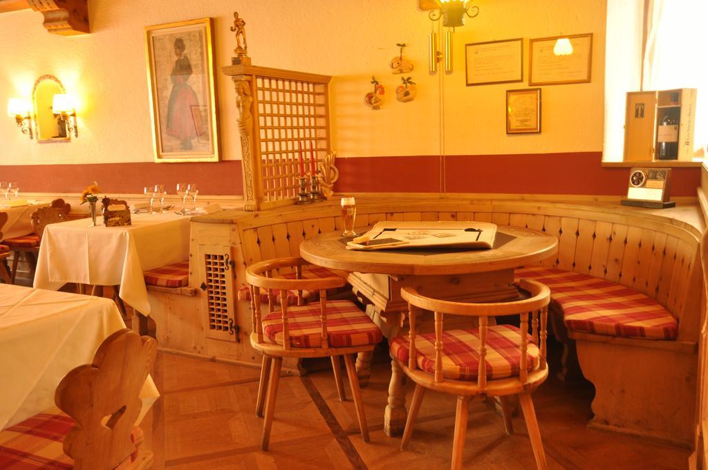 Poschiavo Suisse Hotel & Traditional Fondue Stube Dış mekan fotoğraf